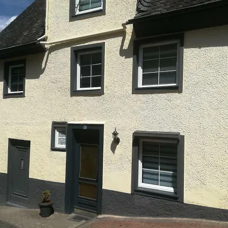 Haus Selina Casa de Férias Briedel